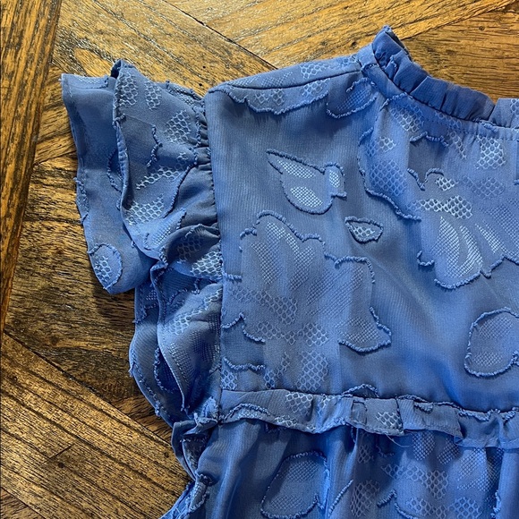 LC Lauren Conrad Sleeveless Floral Ruffled Blue Blouse, Lined size L - Picture 5 of 8